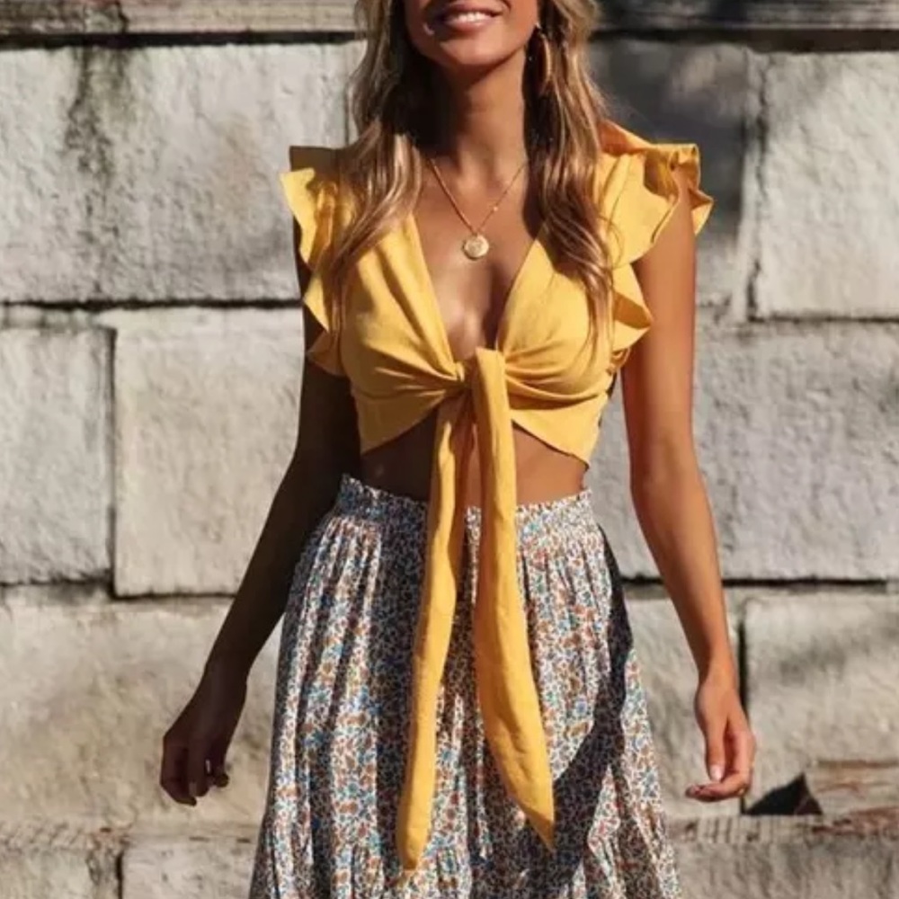 Boho yellow knotted crop top gypsy shirt flutter